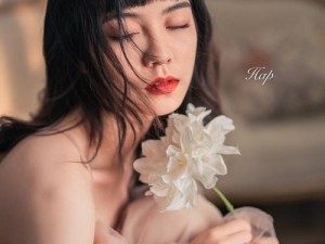 gogo37p 女人艺术摄影，用镜头捕捉女性之美，展现独特艺术魅力